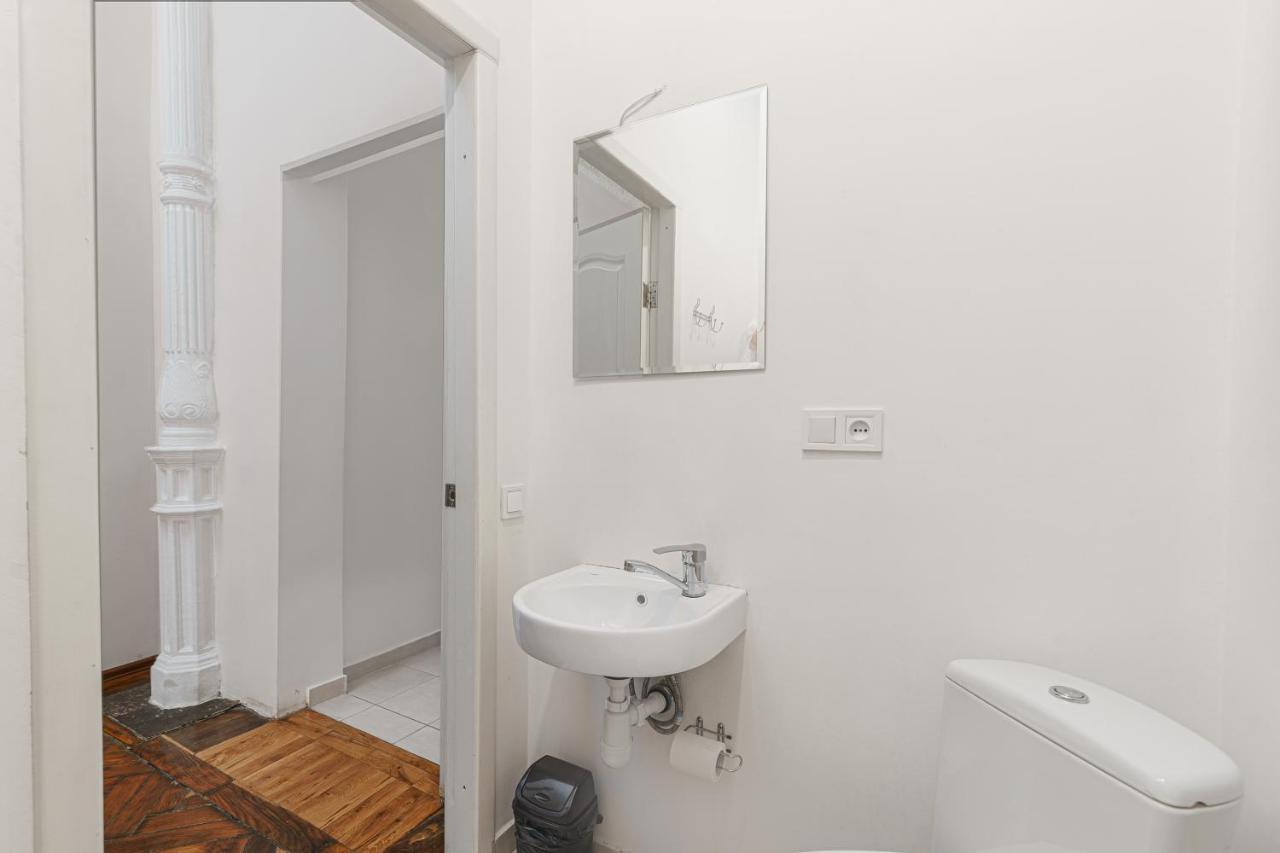 Nice Apartment In The City Center Oldenburg Bagian luar foto
