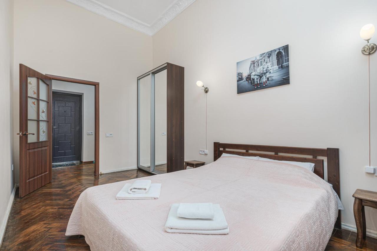 Nice Apartment In The City Center Oldenburg Bagian luar foto
